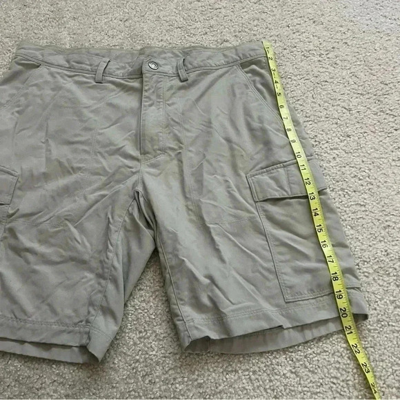 Patagonia Men’s Roving Cargo Shorts Size 36 Style# 5875510” Inseam Khaki Outdoor - Picture 9 of 15
